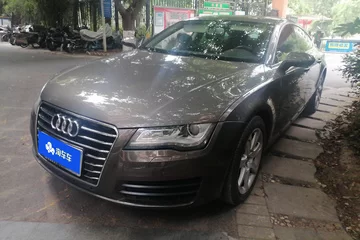 2013款 30 FSI 标准型