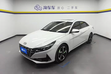 2022款 1.5L CVT尊贵版