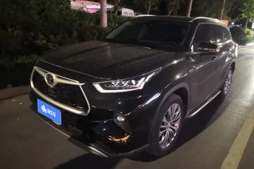 2024款 380T 四驱尊贵版 7座
