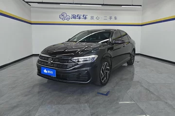 2023款 300TSI 双离合超越版
